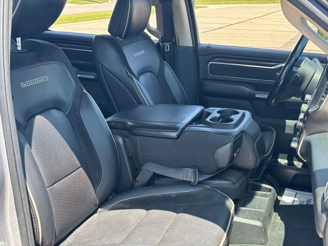 2019 Ram 1500 Laramie Crew Cab 4x4 5'7" Box
