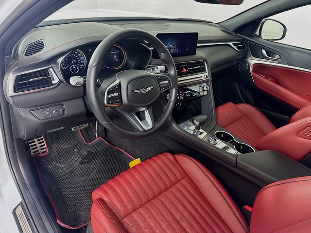 Thumbnail: 2025 Genesis G70 - 9