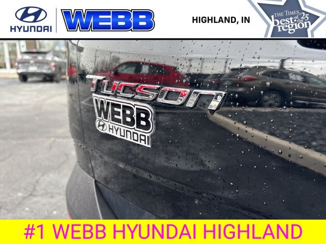 Used 2023 Black Hyundai Limited image 6