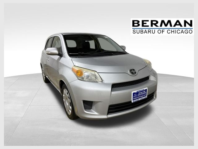 Classic Silver Metallic 2012 Scion xD Hatchback Front-Wheel Drive 4-Speed Automatic Overdrive