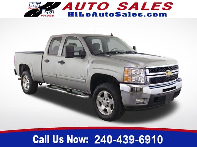Graystone Metallic 2014 Chevrolet Silverado 2500HD Pickup Truck Four-Wheel Drive 6-Speed Automatic