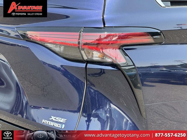 Used 2024 Toyota Sienna Van