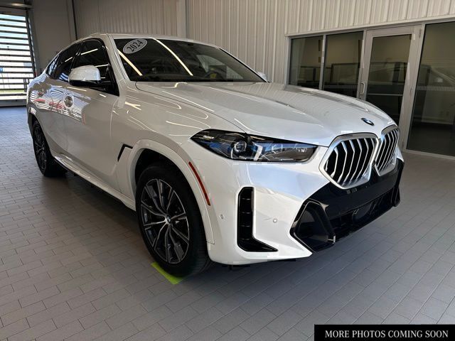 Mineral White Metallic 2024 BMW X6 xDrive40i AWD SUV / Crossover All-Wheel Drive 8-Speed Automatic