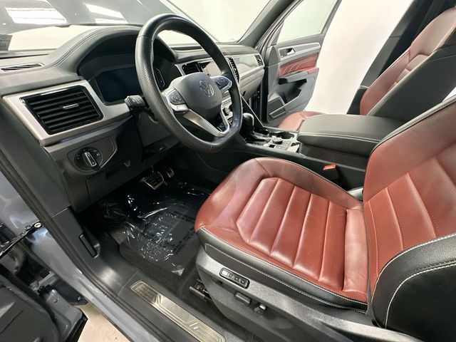 2023 Volkswagen Atlas Cross Sport 3.6L V6 SEL Premium R-Line Gray at Sutliff Volkswagen