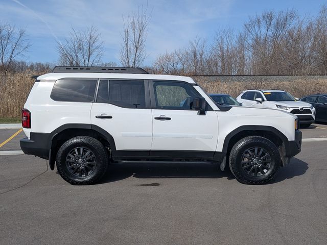 2024 Toyota Land Cruiser - Image 6