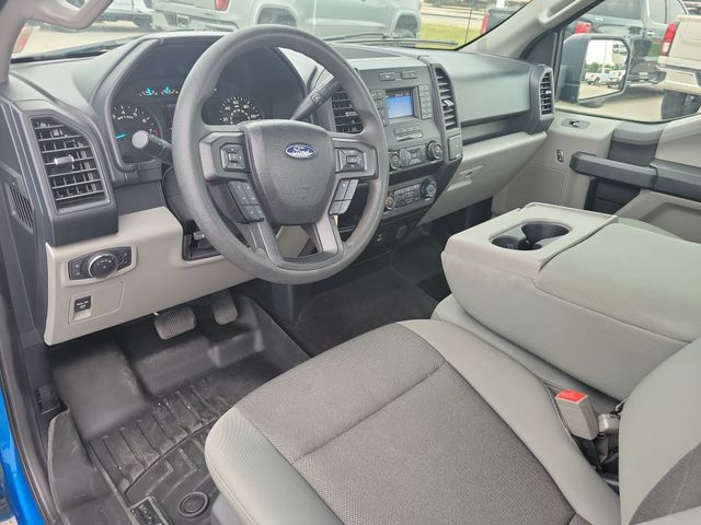 Used 2019 Blue Ford XL image 15