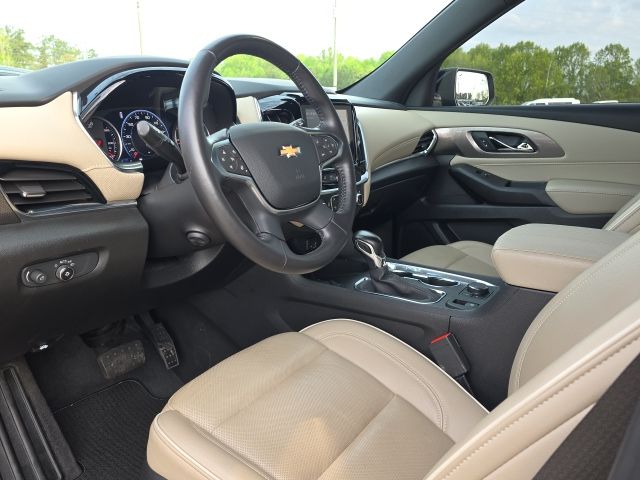 2022 Chevrolet Traverse Premier:44956A
