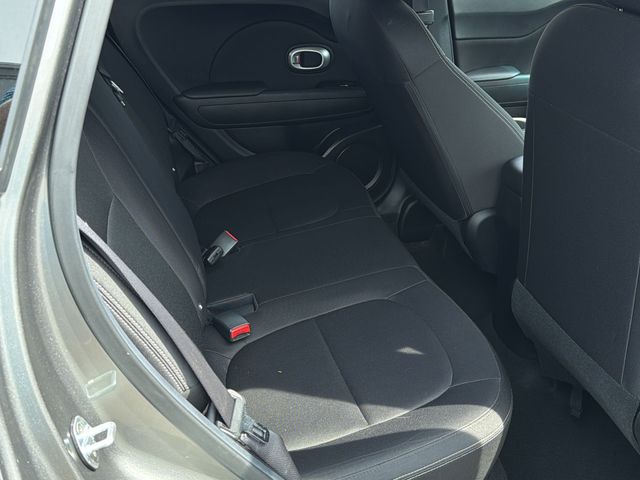 Used 2017 Gray Kia Base image 34