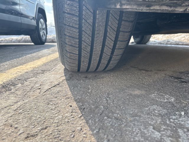 used 2023 Toyota Highlander car, priced at $35,841