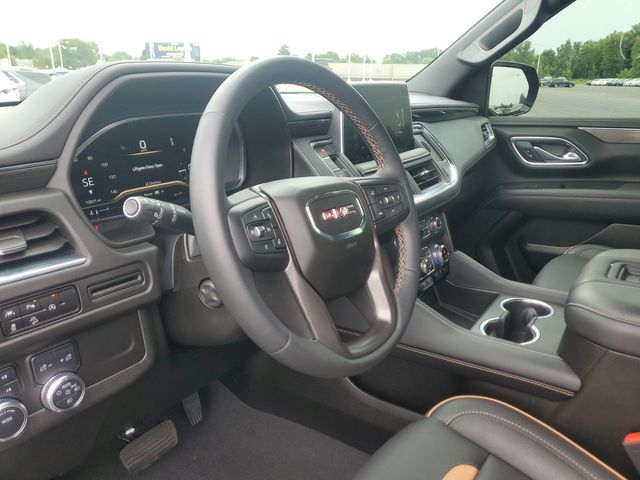 2023 GMC Yukon AT4 10