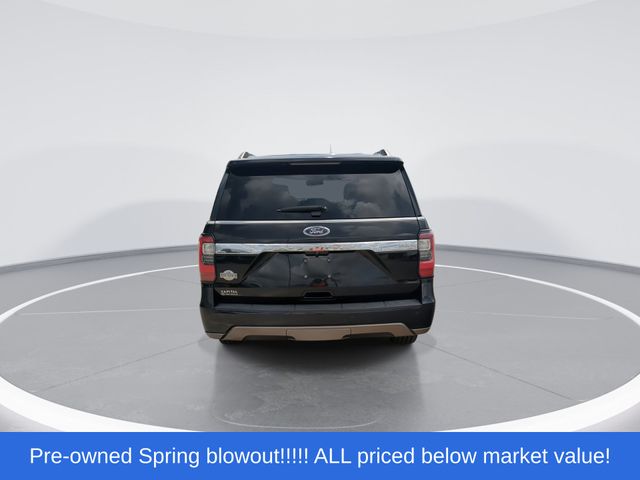 Used 2021 Black Metallic Ford King Ranch image 7