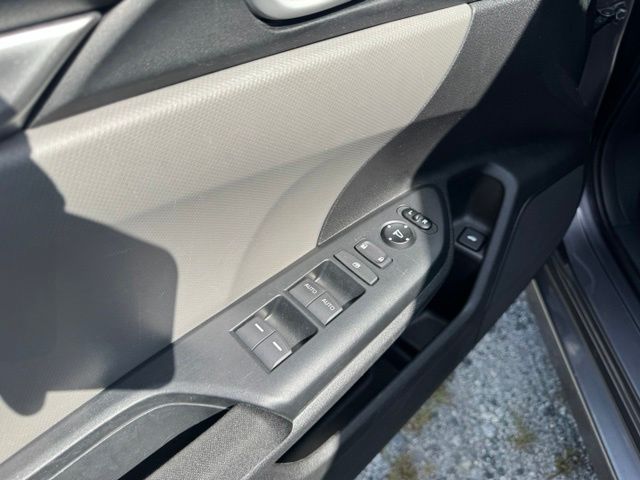 Used 2017 Gray Honda LX image 19