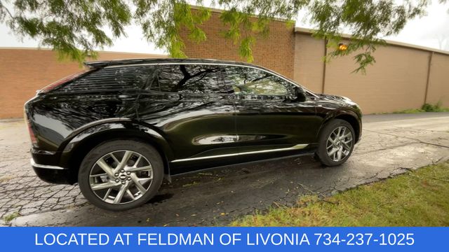 Used 2025 Cadillac OPTIQ Luxury 2 For Sale in Livonia, MI