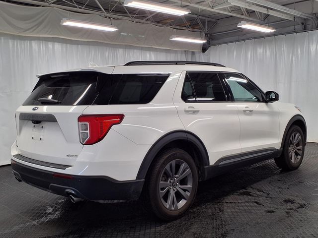 2023 Ford Explorer - Image 8