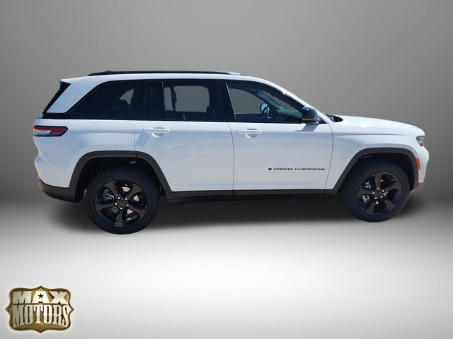 2024 Jeep Grand Cherokee Altitude X 10