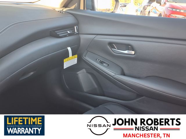2025 Nissan Sentra SV photo 4