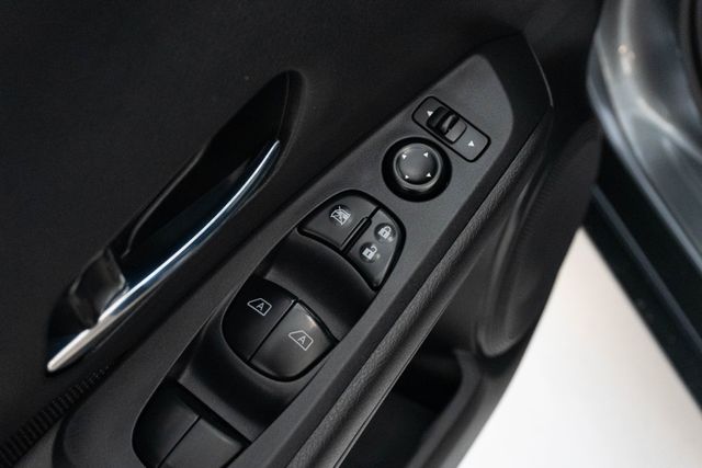 Used 2023 Nissan Kicks SUV