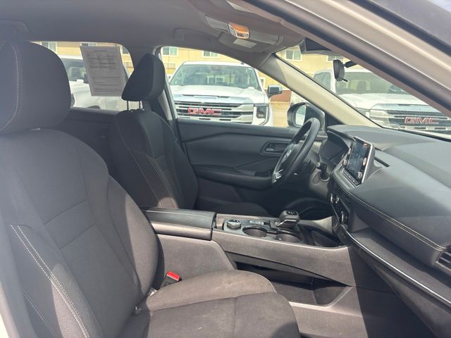 Used 2024 Nissan Rogue SUV