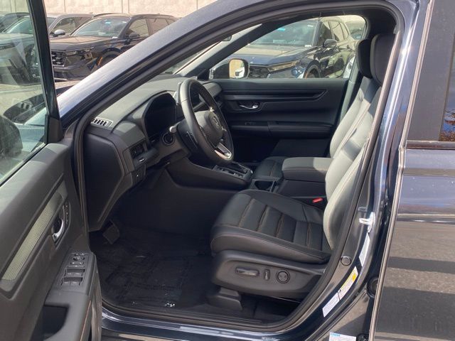 new 2026 Honda CR-V Hybrid car, priced at $41,675