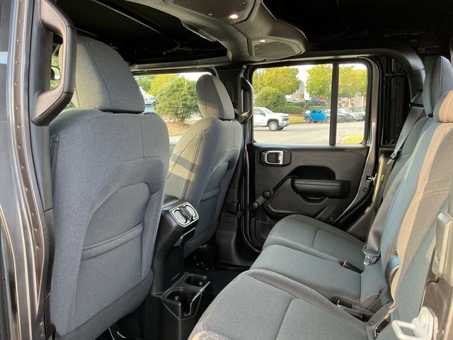 Used 2024 Jeep Gladiator Truck