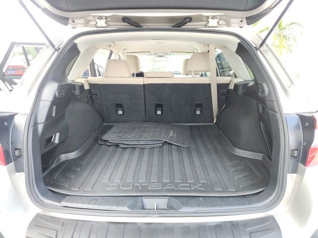 2018 Subaru Outback 2.5i Premium 17