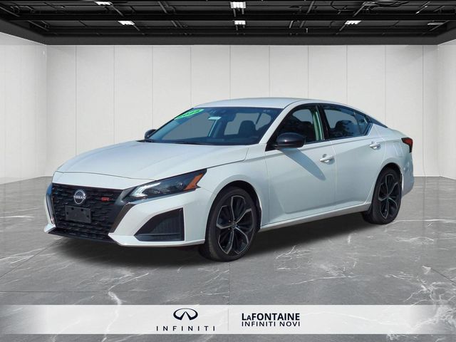 2025 Nissan Altima 2.5 SR FWD