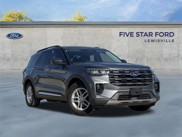 2025 Ford Explorer Active RWD