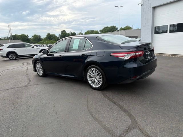 Used 2018 Blue Toyota XLE image 14
