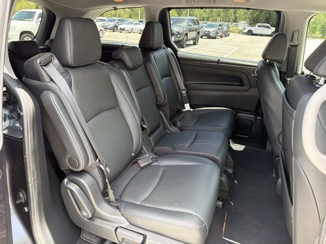 Used 2022 Honda Odyssey Van