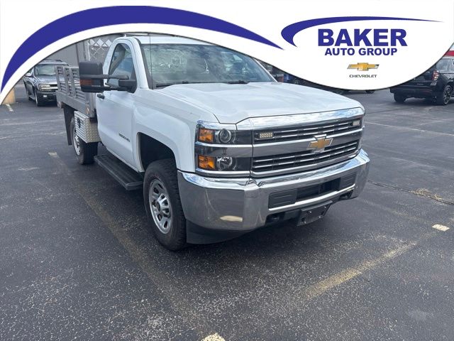 Summit White 2018 Chevrolet Silverado 3500HD Pickup Truck  6-Speed Automatic Overdrive