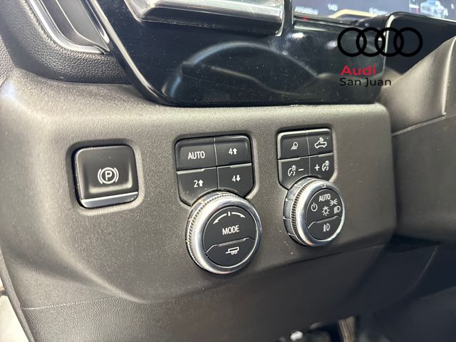 Used 2022 White GMC SLT image 24