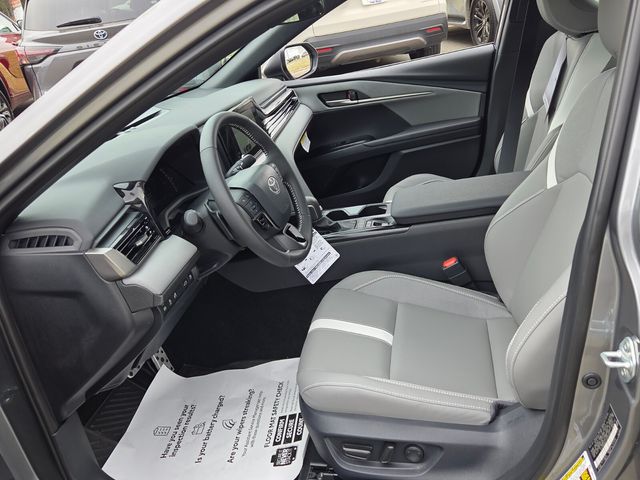 New 2026  Toyota SE image 5