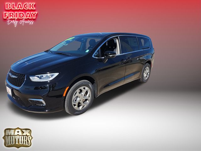 2024 Chrysler Pacifica Limited 3