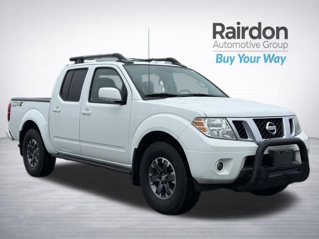 2015 Nissan Frontier PRO-4X Crew Cab 4WD