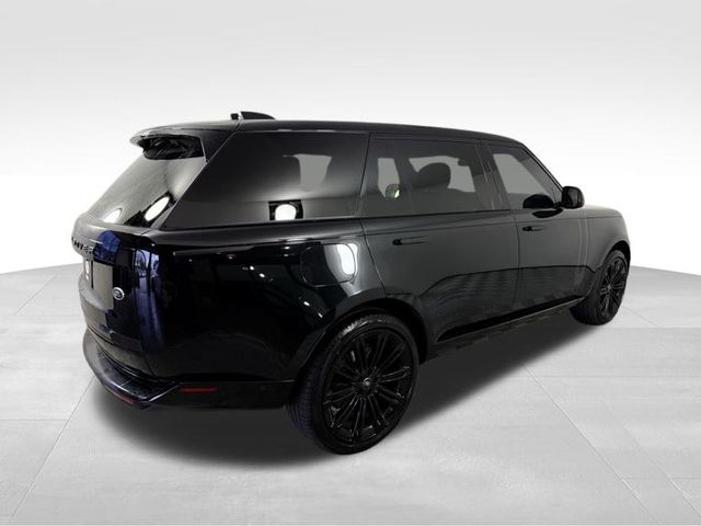 2023 Land Rover Range Rover SE 6