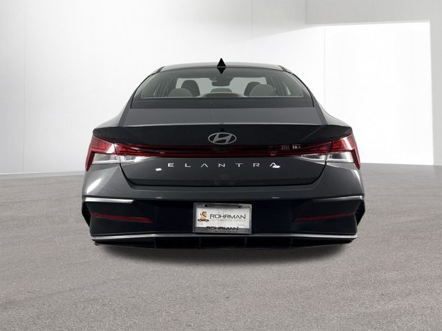 Used 2025 Hyundai Elantra For Sale in Indianapolis, IN