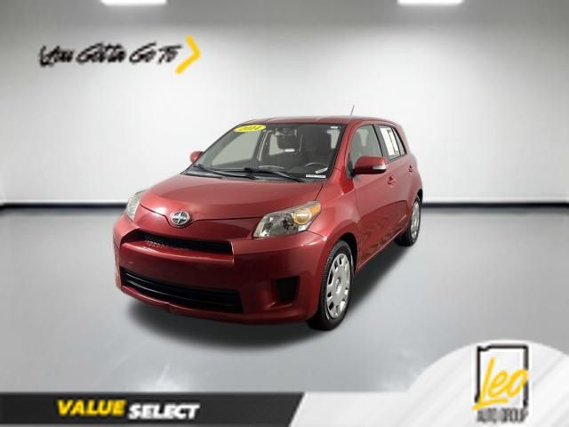 Barcelona Red Metallic 2014 Scion xD Base Hatchback Front-Wheel Drive 4-Speed Automatic Overdrive