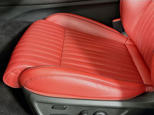 Thumbnail: 2025 Genesis G70 - 20