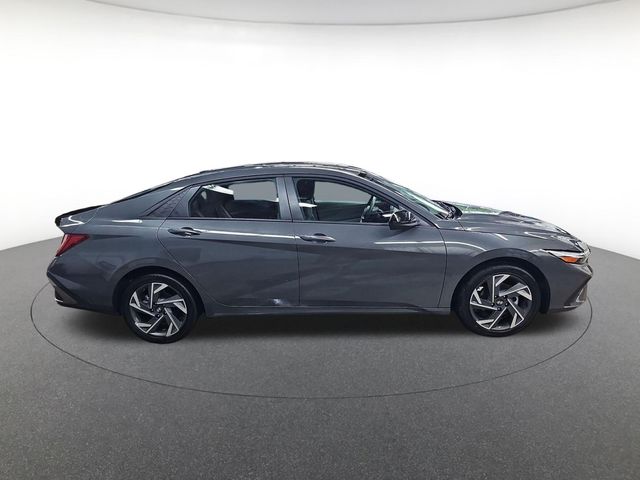 used 2025 Hyundai Elantra Hybrid car, priced at $23,991