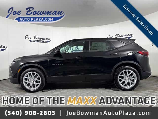 Black 2025 Chevrolet Blazer SUV / Crossover All-Wheel Drive 9-Speed Automatic Overdrive
