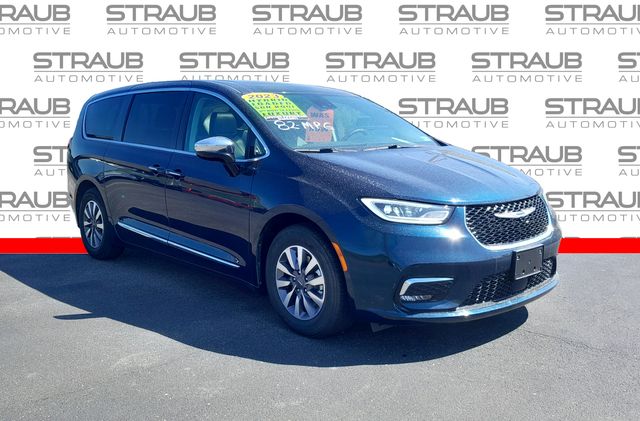 2023 Chrysler Pacifica Hybrid Limited