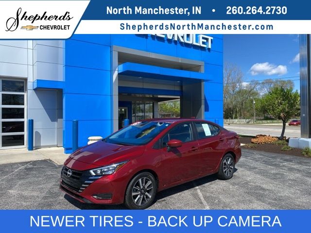 Red (Scarlet) 2025 Nissan Versa SV FWD Sedan Front-Wheel Drive Continuously Variable Transmission