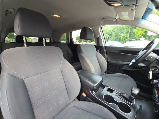 2019 Kia Sorento LX:169203A