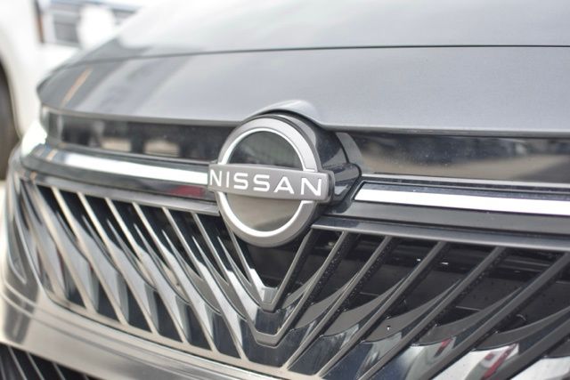 New 2026 Nissan Sentra Xtronic CVT SV