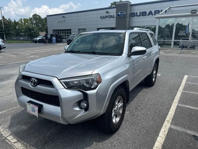 Classic Silver Metallic 2017 Toyota 4Runner SUV / Crossover 4X2 5-Speed Automatic Overdrive