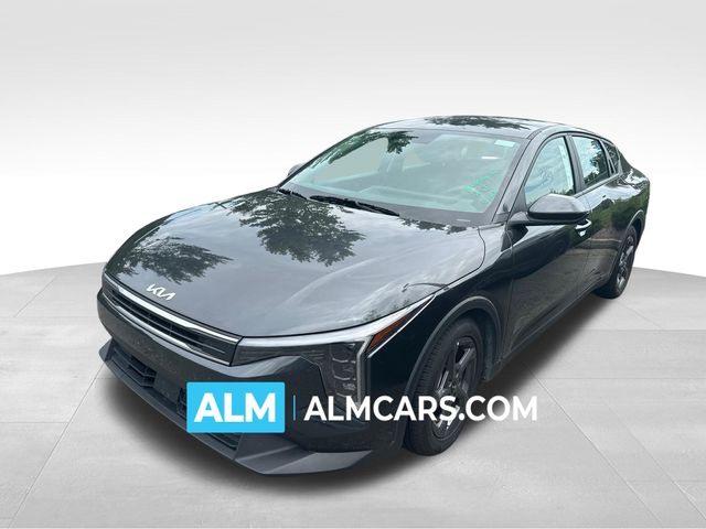 Interstellar Gray 2025 Kia K4 Sedan Front-Wheel Drive Continuously Variable Transmission