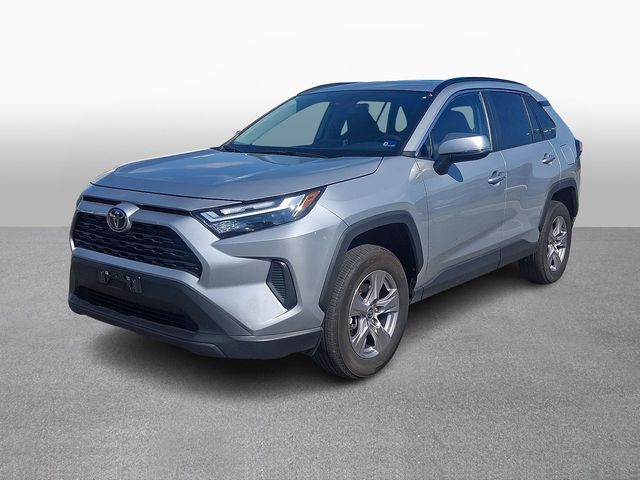 Silver Sky Metallic 2025 Toyota RAV4 XLE AWD SUV / Crossover All-Wheel Drive 8-Speed Automatic
