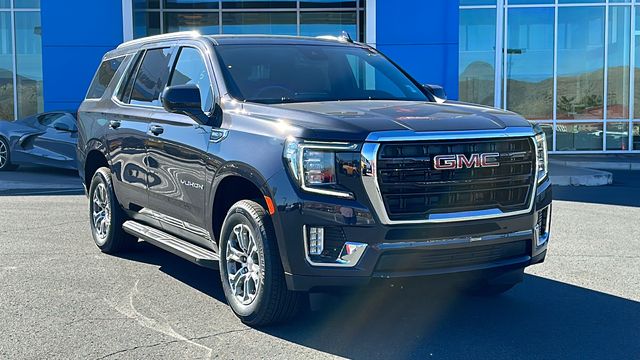 2024 GMC Yukon SLE 2