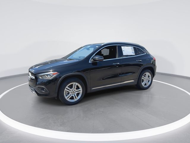 Used 2023  Mercedes-Benz GLA 250 image 4