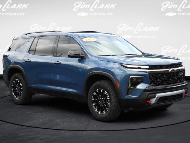 Lakeshore Blue Metallic 2025 Chevrolet Traverse SUV / Crossover Four-Wheel Drive 8-Speed Automatic